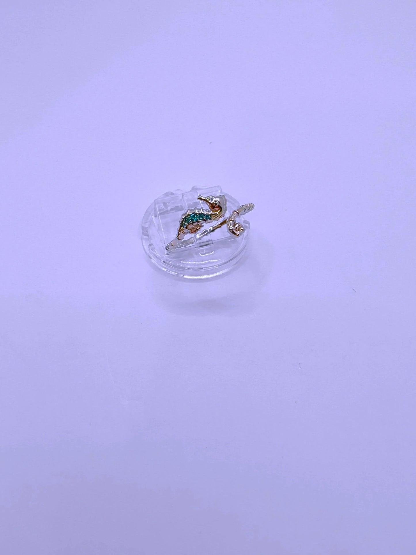 Anillo S925 Ley "Caballito de Mar" Circonita Calenbi