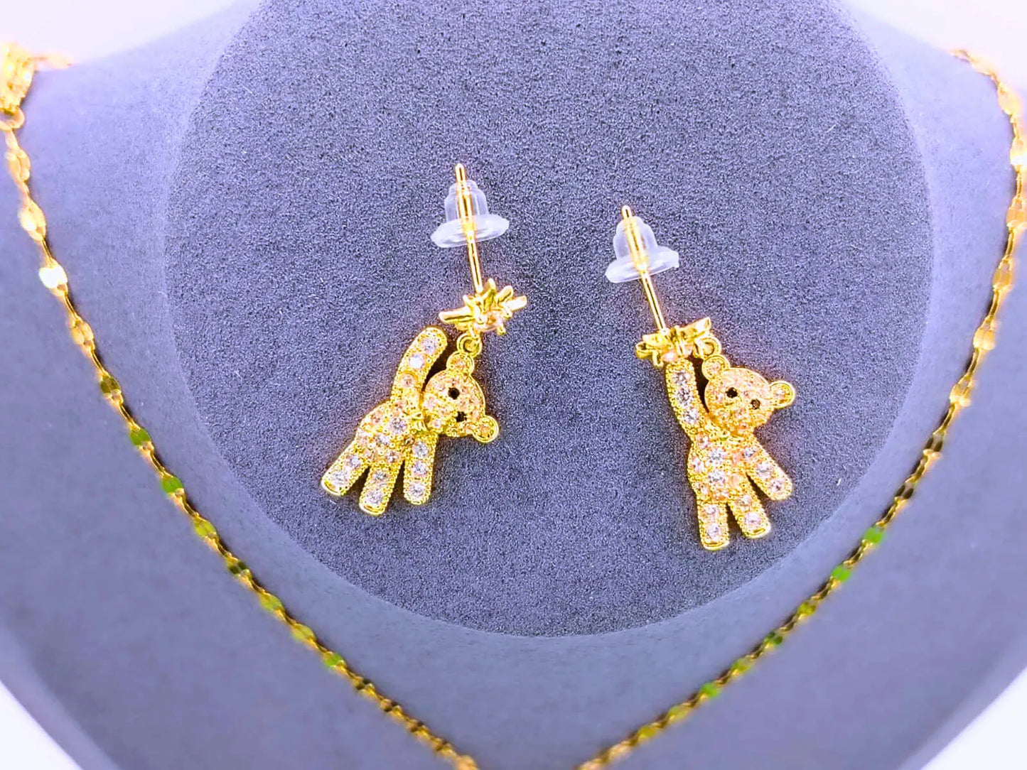 Collar y Aretes Acero Inoxidable Oso Circonita Cubica Blanca Calenbi