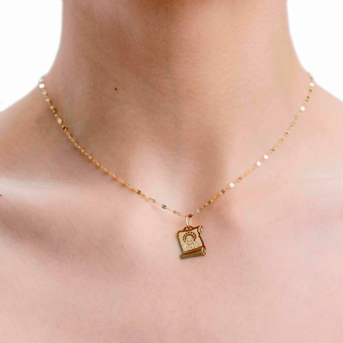 Medalla De Sagrado Corazon Italiana De Oro De 10k