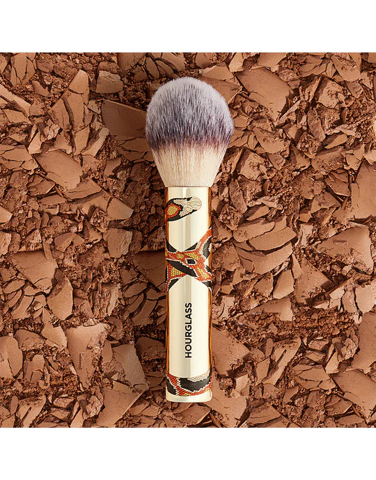HOURGLASS Veil Travel Powder Brush SNAKE